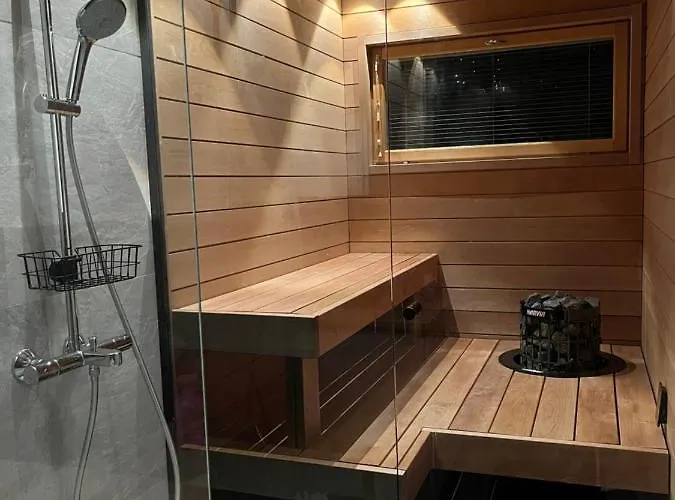 דירה Helmetaer רובניימי