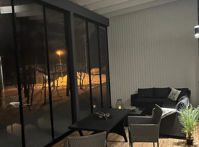 Helmetaer Διαμέρισμα *